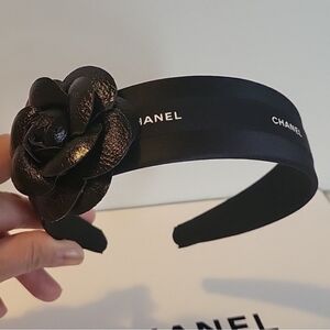 Chanel Black & White RIBBON